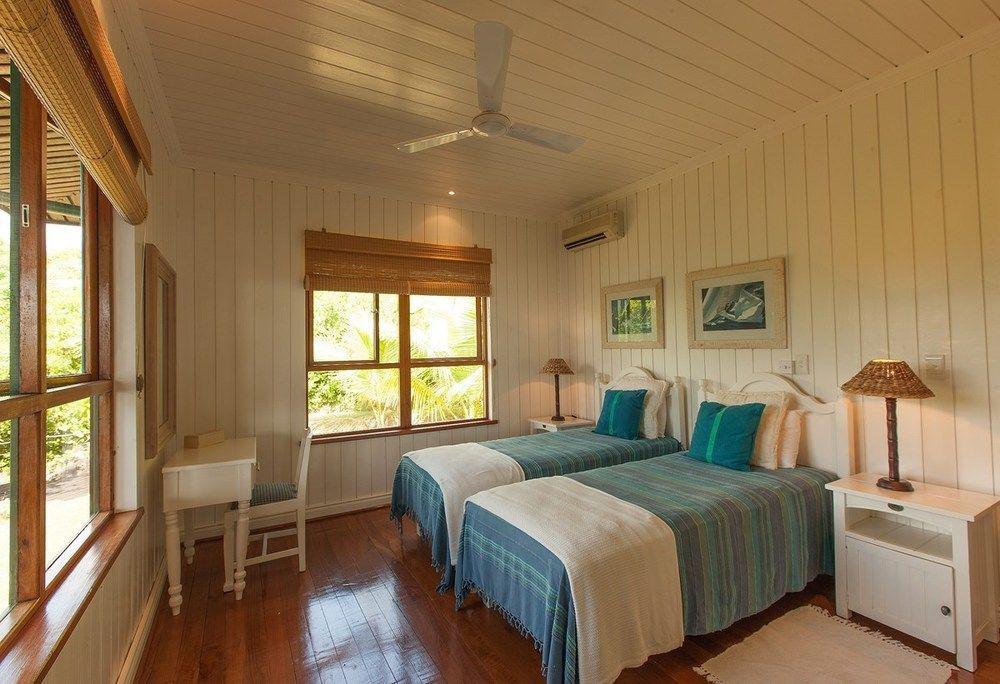 South Point Villas セール島 エクステリア 写真